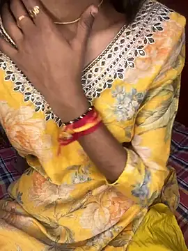 Nencycute1 online show from November 1, 2025, 5:57 am