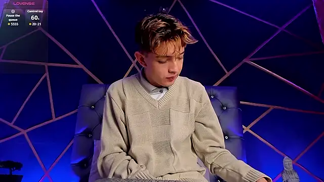 Lian Miller1  online show from February 11, 2026, 12:38 pm