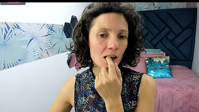 Valery More   online show from February 24, 2026, 1:23 pm