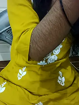 Meenu rani6 online show from October 2, 2025, 7:12 am