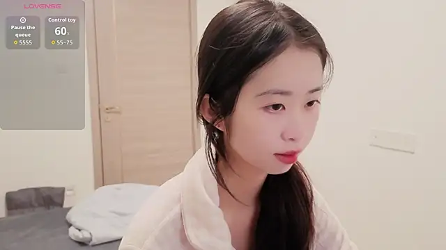 dudu-baby10 online show from January 10, 2026, 11:38 am