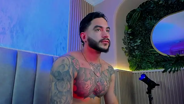 Snapshot of Dante_Dimarco chatting on October 31, 2025, 11:33 pm Dante Dimarco online show from October 31, 2025, 11:33 pm