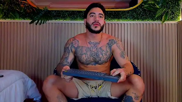 Snapshot of Dante_Dimarco chatting on October 12, 2025, 11:06 pm Dante Dimarco online show from October 12, 2025, 11:06 pm