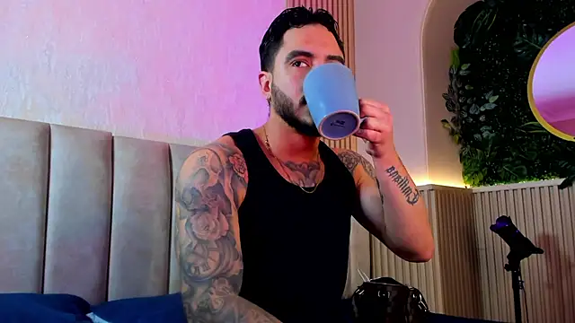 Snapshot of Dante_Dimarco chatting on September 30, 2025, 11:33 pm Dante Dimarco online show from September 30, 2025, 11:33 pm