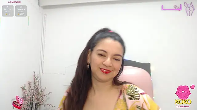 Snapshot of astrolover_ chatting on October 13, 2025, 12:12 am astrolover online show from October 13, 2025, 12:12 am