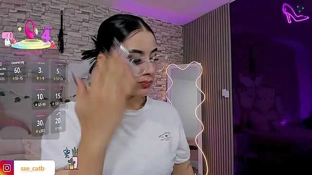 casse tay online show from April 10, 2026, 3:35 am