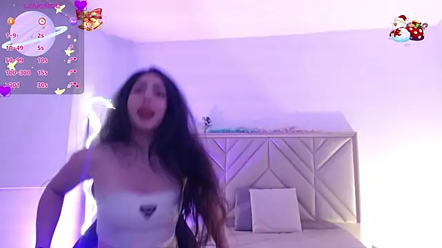 Ixchel tay online show from December 2, 2025, 3:19 am