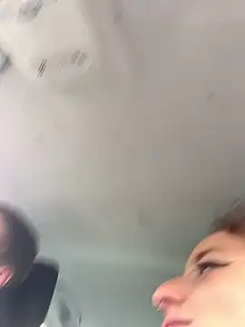 GoldenPussy1329 online show from October 22, 2025, 2:38 pm