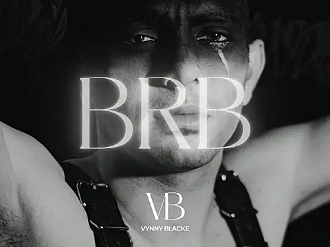 VynnyBlacke  online show from February 18, 2026, 4:32 am