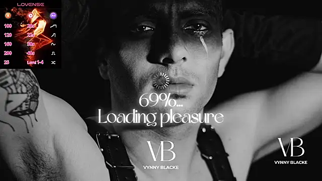 VynnyBlacke  online show from October 27, 2025, 8:43 pm