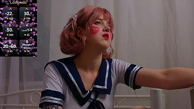 Snapshot of luna_son chatting on October 8, 2025, 9:15 pm luna son online show from October 8, 2025, 9:15 pm