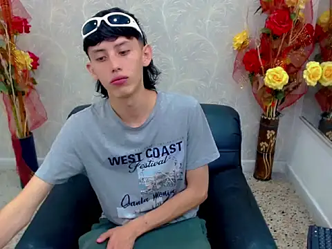 Snapshot of thaigo_twink38 chatting on October 2, 2025, 3:54 am thaigo twink38 online show from October 2, 2025, 3:54 am