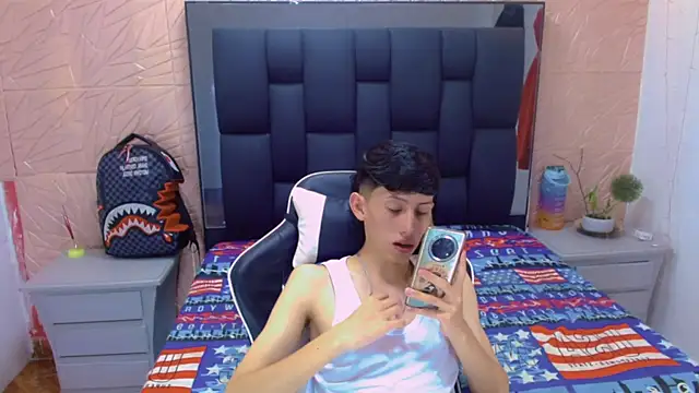 Snapshot of thaigo_twink38 chatting on October 18, 2025, 5:09 am thaigo twink38 online show from October 18, 2025, 5:09 am