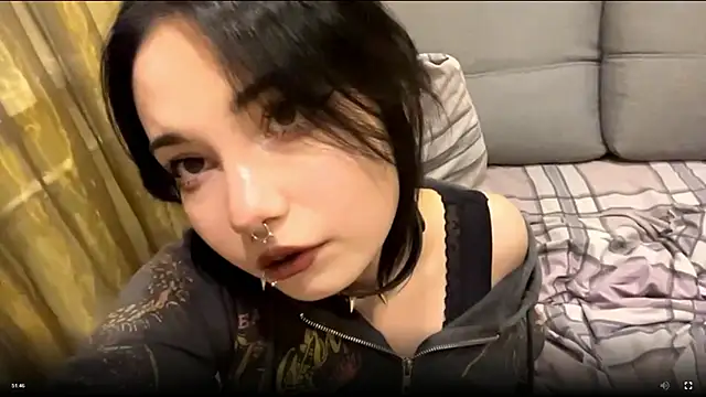 Beeping Creature online show from September 28, 2025, 11:12 pm