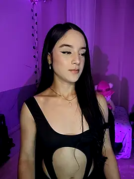 tamara vald online show from October 4, 2025, 2:24 am