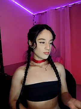 tamara vald online show from October 19, 2025, 4:48 am