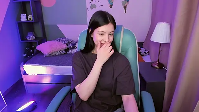 Azaliya Haze online show from February 20, 2026, 5:26 am