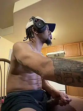 thefreakscomeoutatnight online show from February 14, 2026, 8:25 am