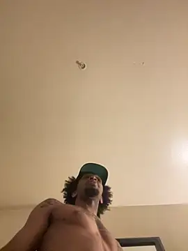 thefreakscomeoutatnight online show from October 16, 2025, 3:48 am