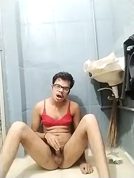 sexybobby13 online show from November 18, 2025, 8:50 am