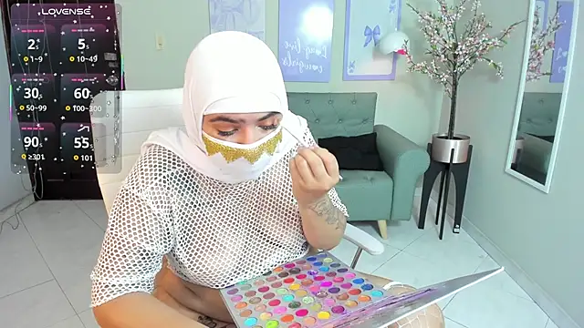 dalila gool online show from November 29, 2025, 1:22 pm