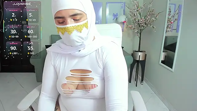 dalila gool online show from December 1, 2025, 1:23 pm