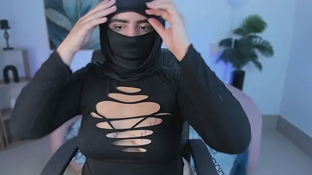 dalila gool online show from September 28, 2025, 9:27 am