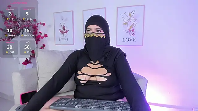 dalila gool online show from October 5, 2025, 2:35 am