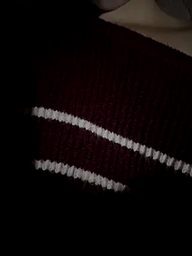 Miubeeeee online show from November 22, 2025, 12:37 pm