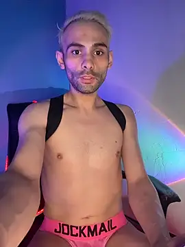 highinhtxx online show from March 6, 2026, 11:11 pm