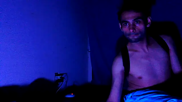 highinhtxx online show from October 12, 2025, 7:10 am