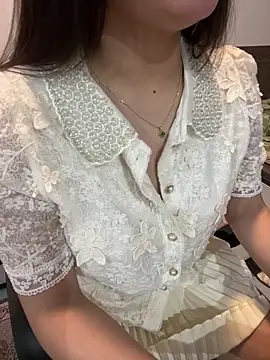 lee ly online show from April 14, 2026, 11:37 am