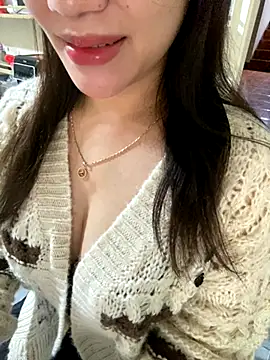 Gina999 online show from November 11, 2025, 2:39 am