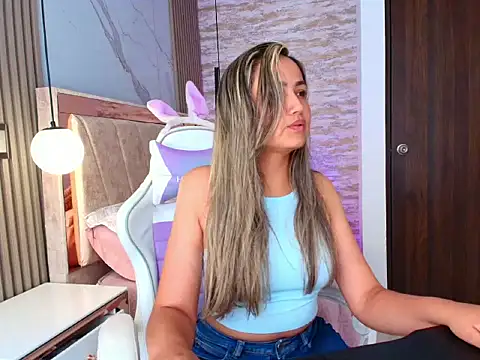 lila cute1 online show from October 8, 2025, 4:19 pm