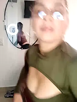 AdiniTA  Hot online show from October 4, 2025, 5:25 pm