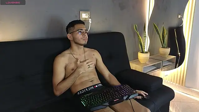 Jaybrown  1 online show from November 21, 2025, 11:31 am