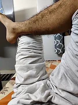 Mallu kalikar 69 online show from October 16, 2025, 3:31 pm