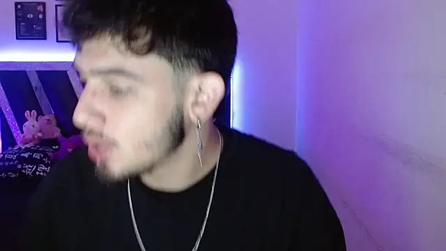 Sebasxxl12 online show from October 13, 2025, 3:57 pm