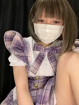 Snapshot of Nyamo-chan chatting on February 9, 2026, 9:18 am Nyamo-chan online show from February 9, 2026, 9:18 am