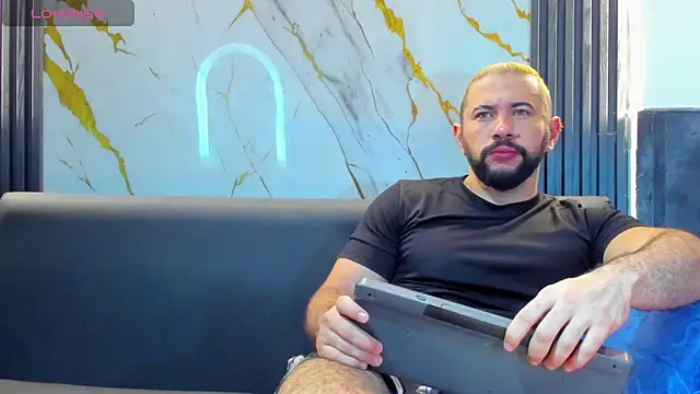 isaac franko online show from November 5, 2025, 1:14 pm