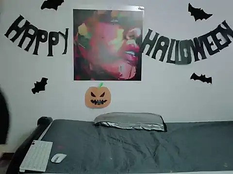 Aisha-Smith69 online show from October 30, 2025, 9:44 pm