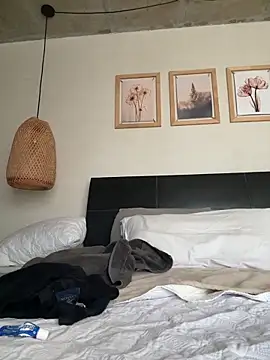 LunaEterna online show from January 17, 2026, 3:48 pm