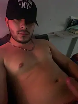 Snapshot of Zafirito chatting on May 4, 2026, 5:16 pm Zafirito online show from May 4, 2026, 5:16 pm
