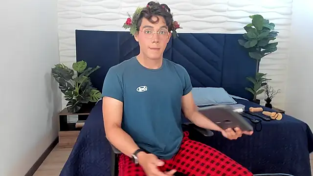 DyllanCooper online show from November 28, 2025, 12:38 pm