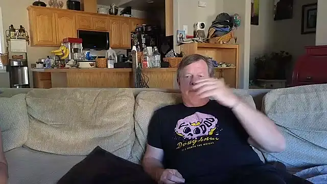TheMatureCouple online show from May 7, 2026, 11:52 pm