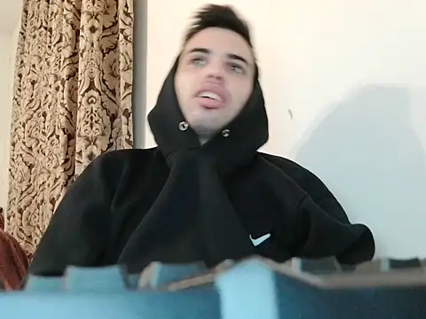  Djonson  online show from October 13, 2025, 9:05 pm