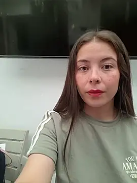 EmmaValencia  online show from July 11, 2026, 3:56 pm