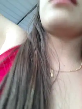 EmmaValencia  online show from July 9, 2026, 6:07 pm