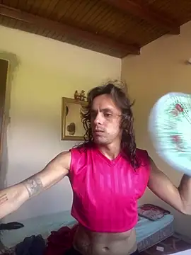 Snapshot of monroedelrey chatting on October 1, 2025, 5:50 pm monroedelrey online show from October 1, 2025, 5:50 pm