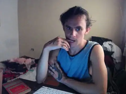 Snapshot of monroedelrey chatting on October 28, 2025, 7:57 pm monroedelrey online show from October 28, 2025, 7:57 pm